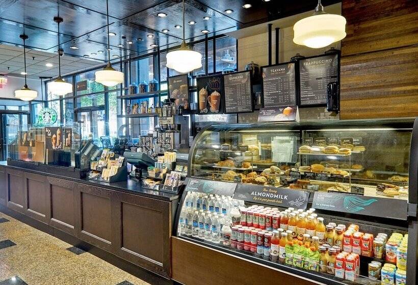 酒店 Hilton Knoxville