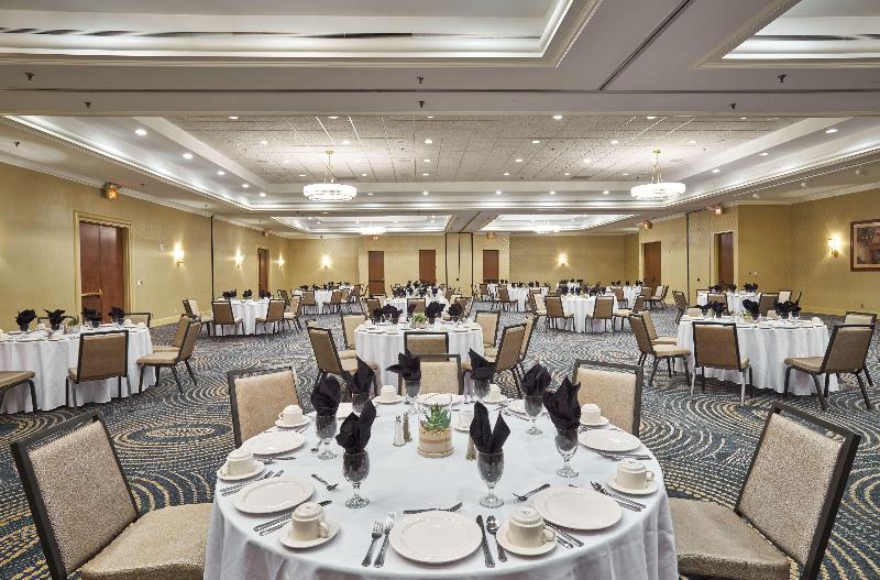 酒店 Hilton Knoxville