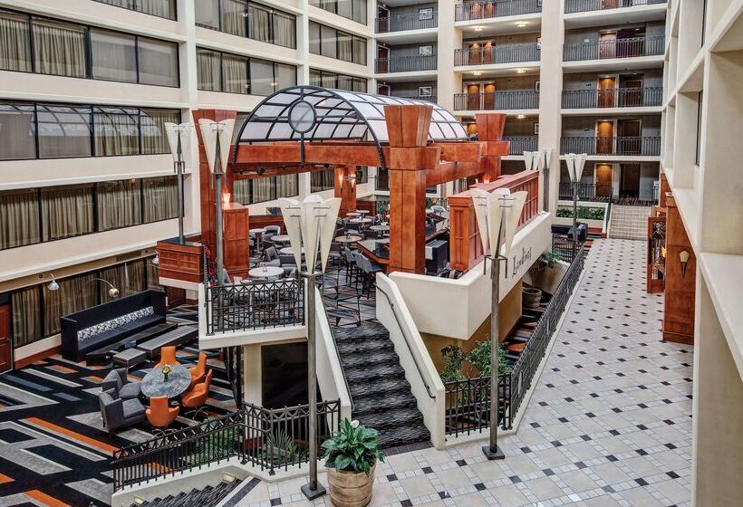 酒店 Hilton Knoxville Airport