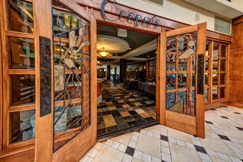 酒店 Hilton Knoxville Airport