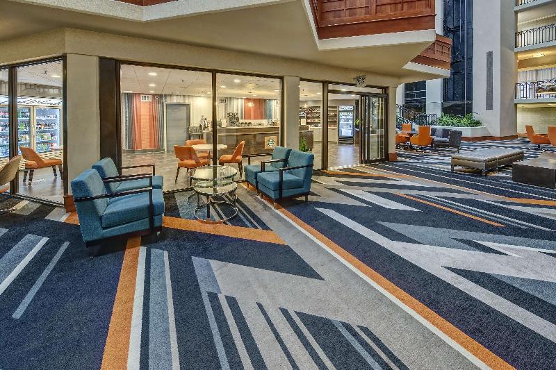 酒店 Hilton Knoxville Airport