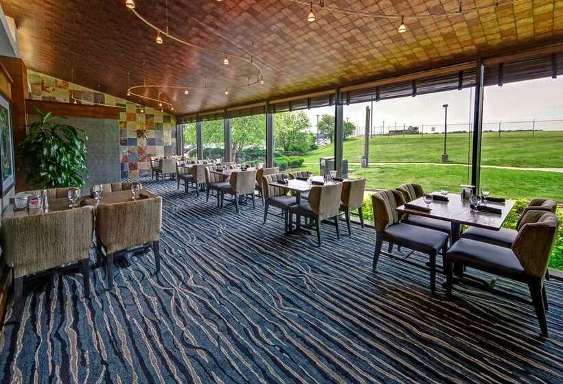 酒店 Hilton Knoxville Airport