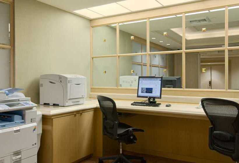 فندق Hilton Los Angeles Airport