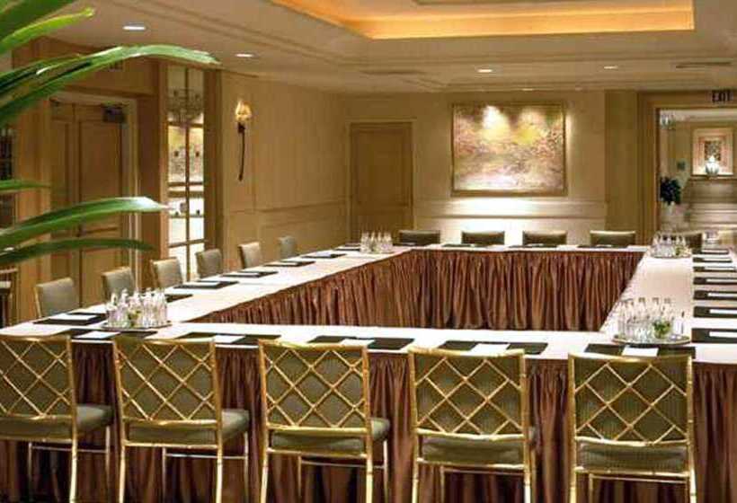 فندق Hilton Los Angeles Airport