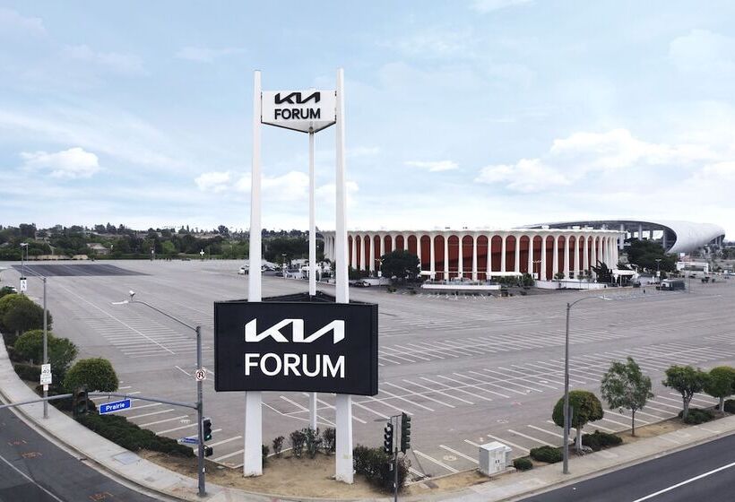 فندق Hilton Los Angeles Airport