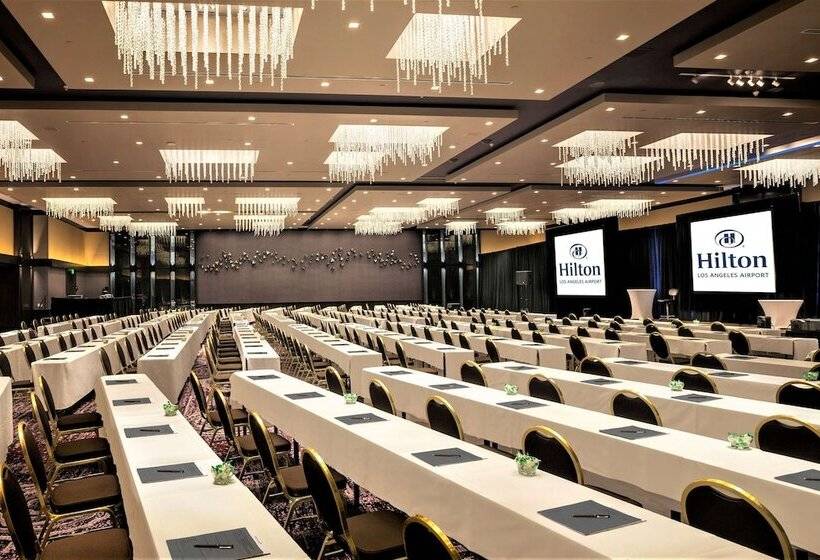 هتل Hilton Los Angeles Airport