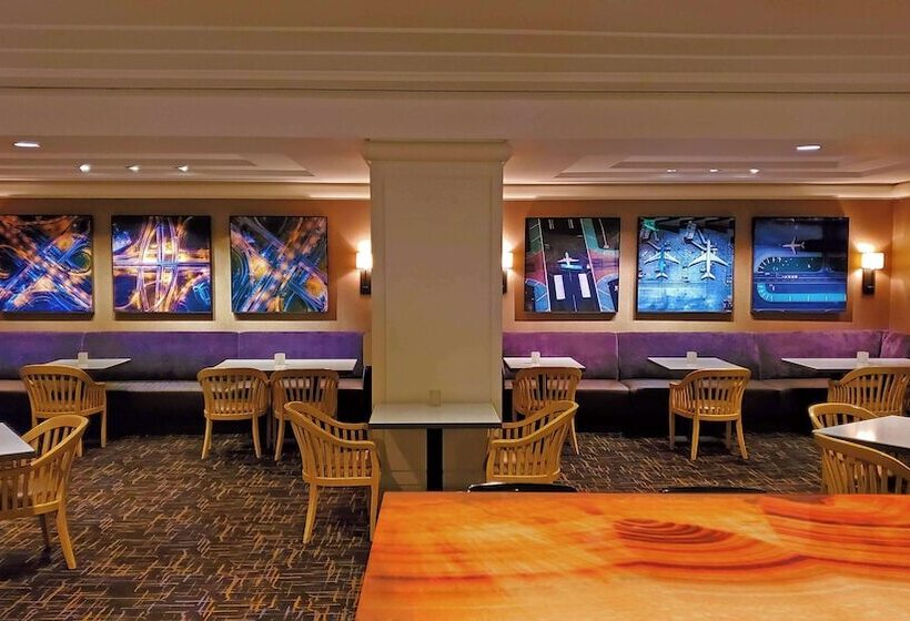 فندق Hilton Los Angeles Airport