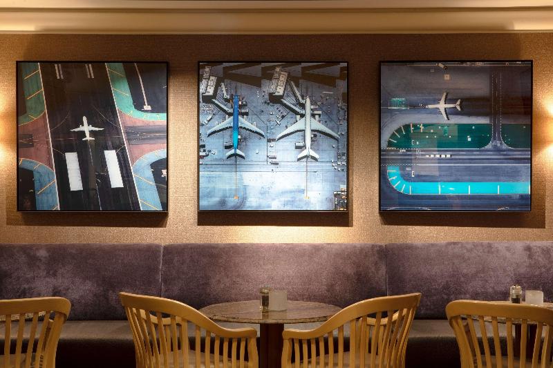 فندق Hilton Los Angeles Airport