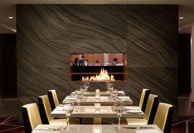 Отель Hilton Washington Dc National Mall The Wharf