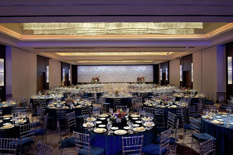 Отель Hilton Washington Dc National Mall The Wharf