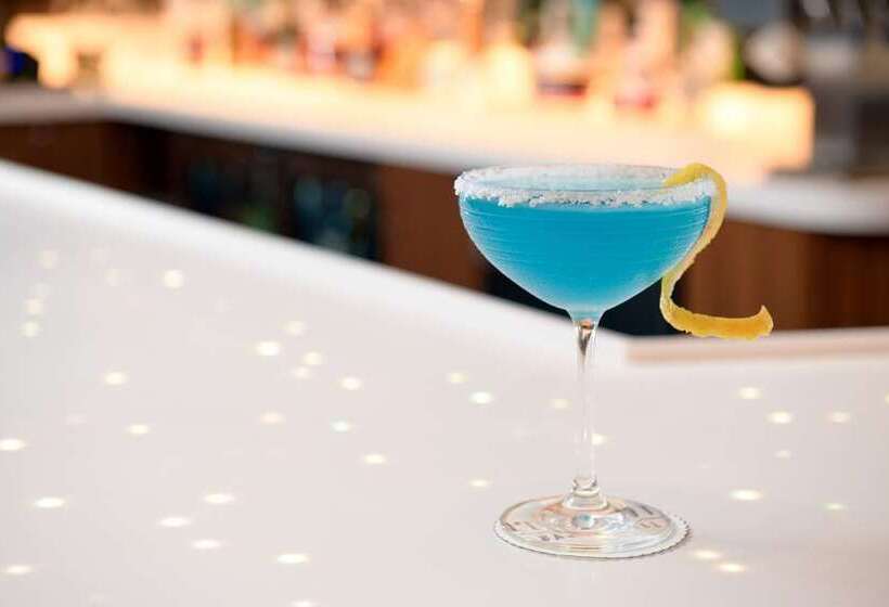 Отель Hilton Washington Dc National Mall The Wharf