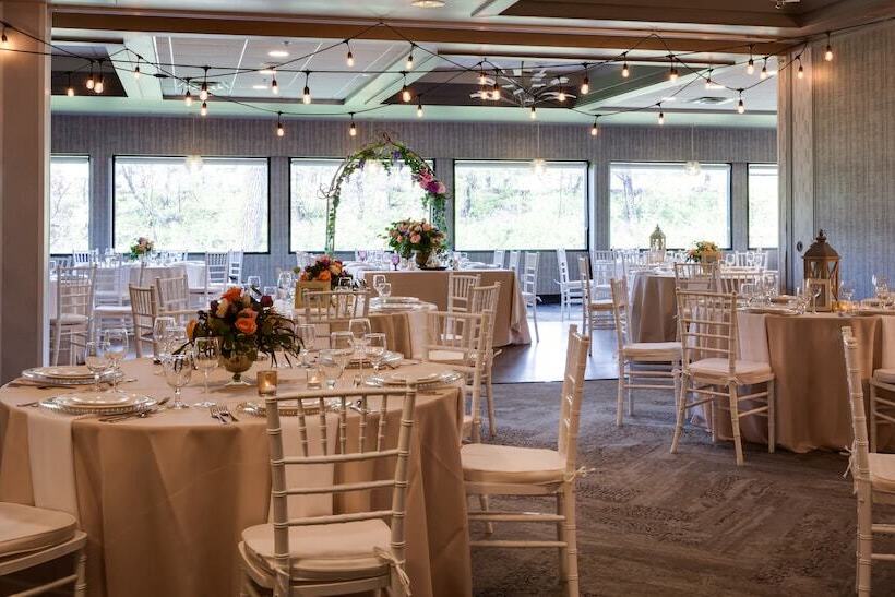 בית מלון כפרי Holiday Inn Milwaukee Riverfront, An Ihg