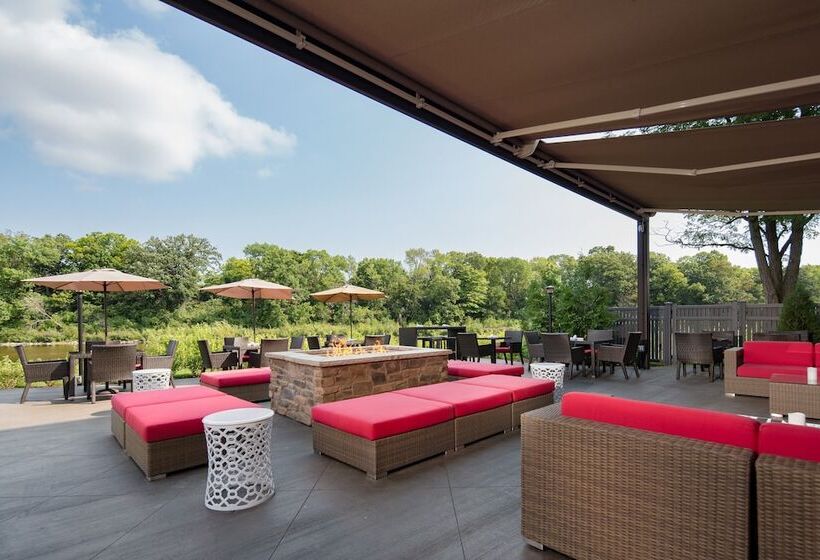 בית מלון כפרי Holiday Inn Milwaukee Riverfront, An Ihg