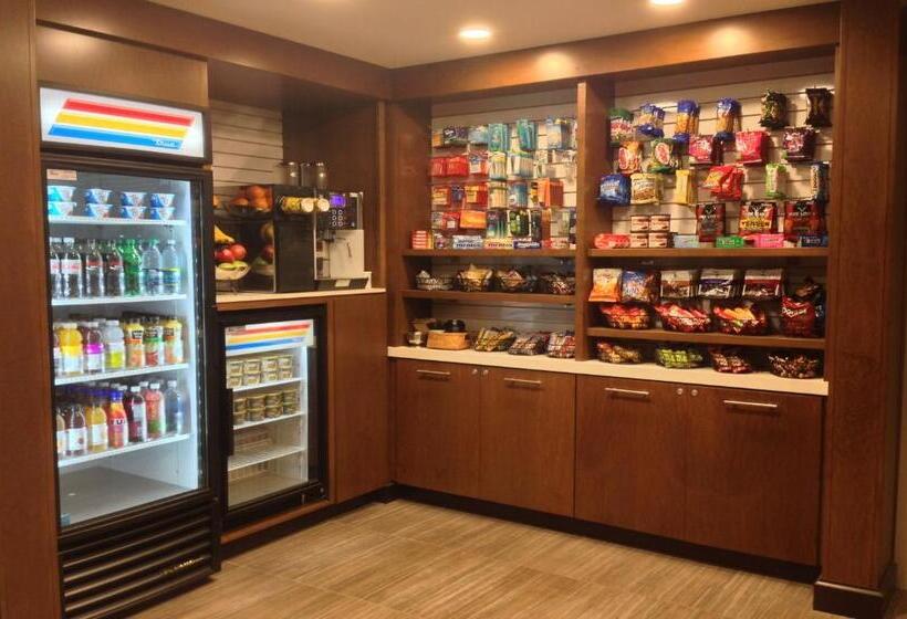 בית מלון כפרי Holiday Inn Milwaukee Riverfront, An Ihg