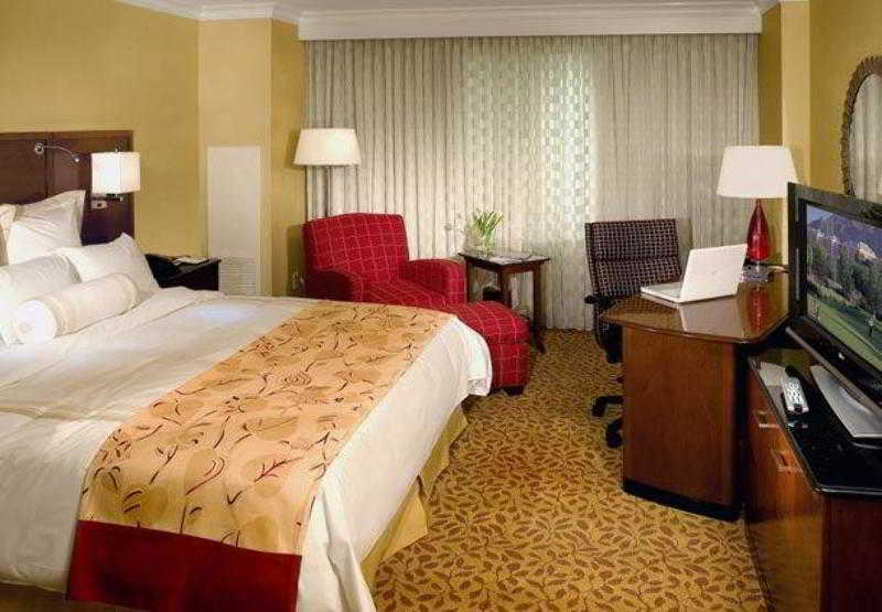 هتل Houston Marriott Medical Center/museum District