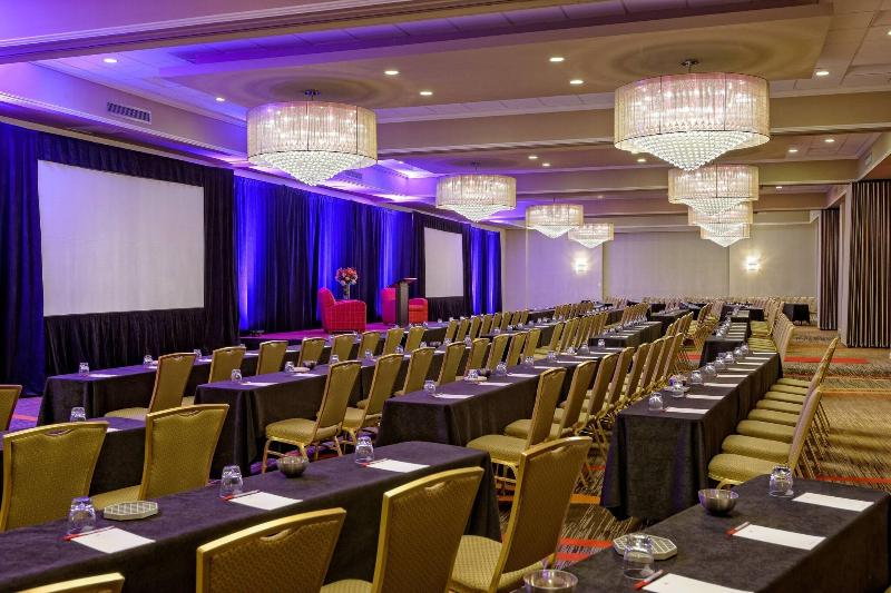 בית מלון כפרי Houston Marriott West Loop By The Galleria