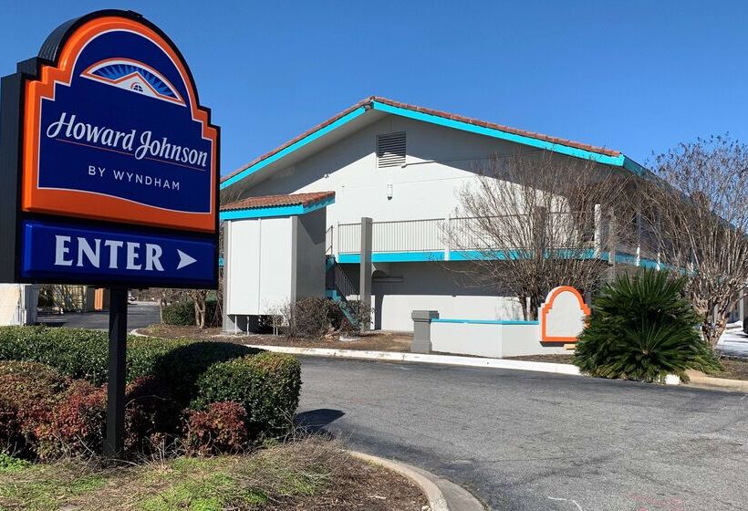 酒店 Howard Johnson By Wyndham Columbus Fort Moore