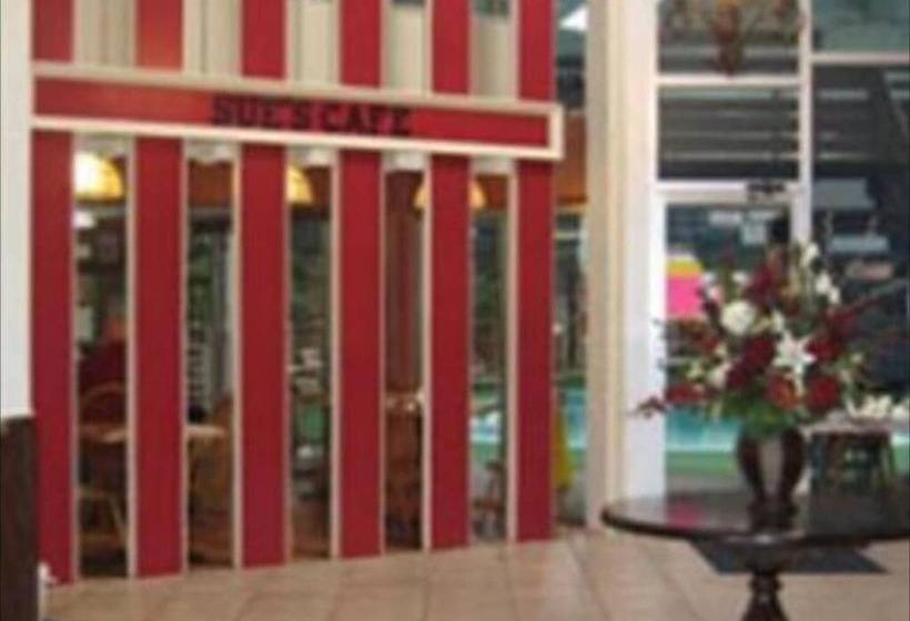 فندق Hub City Inn