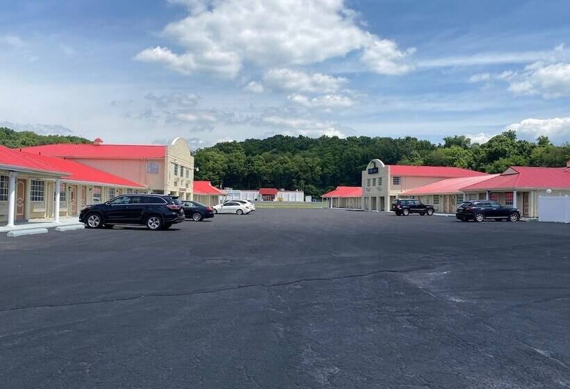 فندق Huntington Inn