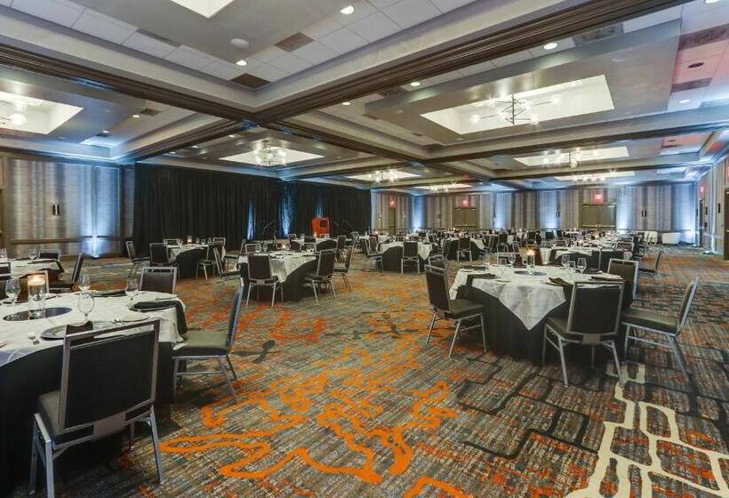 هتل Huntsville Marriott At The Space & Rocket Center