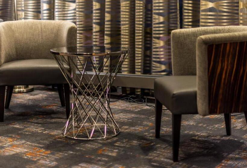 هتل Huntsville Marriott At The Space & Rocket Center