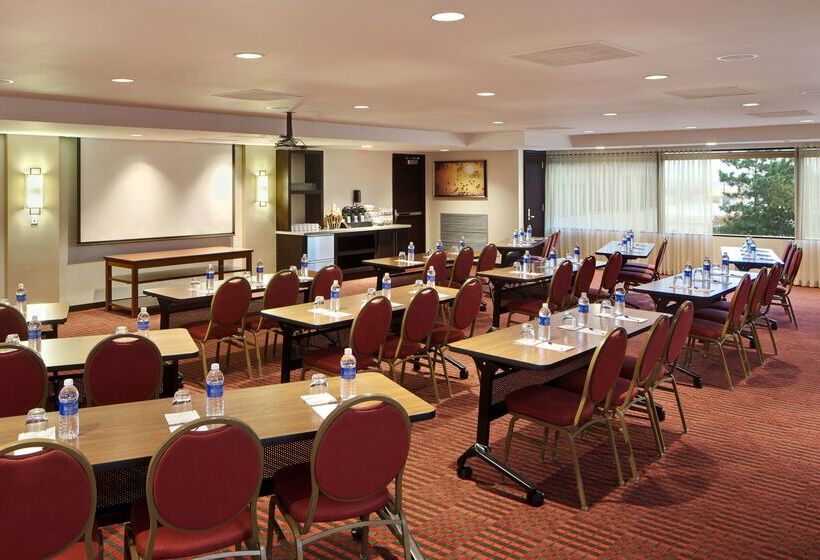 Отель Hyatt Place Denver Cherry Creek