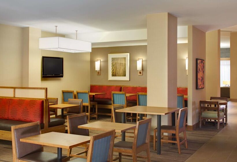 Отель Hyatt Place Denver Cherry Creek