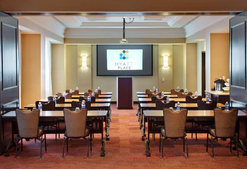 Отель Hyatt Place Denver Cherry Creek