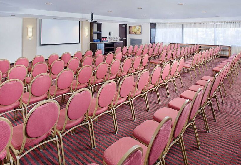 Отель Hyatt Place Denver Cherry Creek