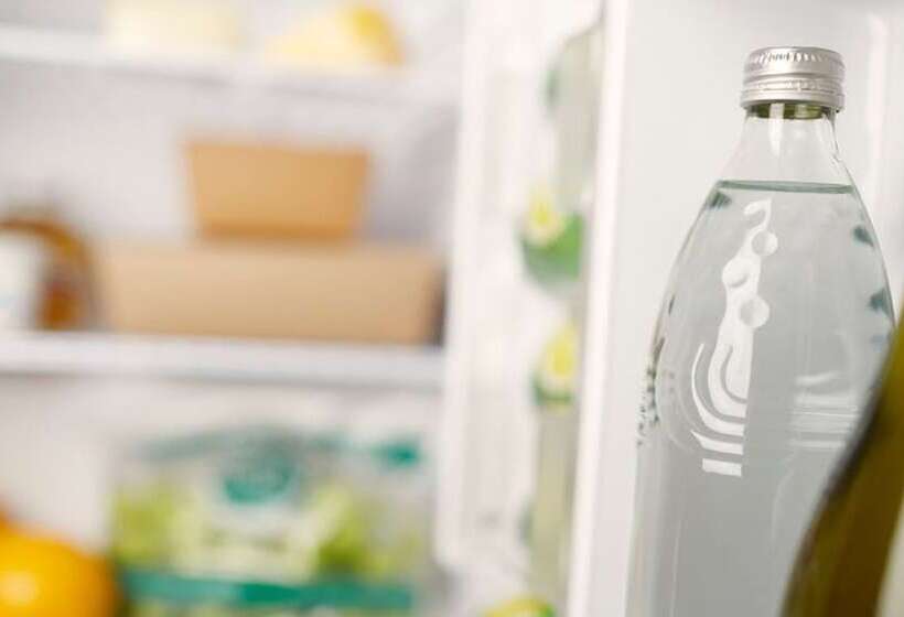 Отель Comfort Suites Milwaukee West