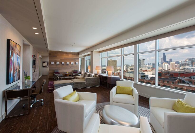 هتل Hyatt Regency Mccormick Place Chicago