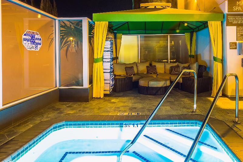 Отель Indigo Anaheim, An Ihg