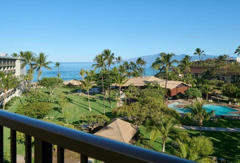 호텔 Outrigger Kāʻanapali Beach Resort