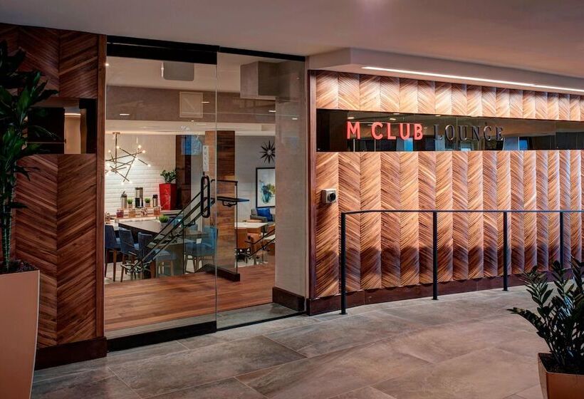 فندق Kansas City Airport Marriott