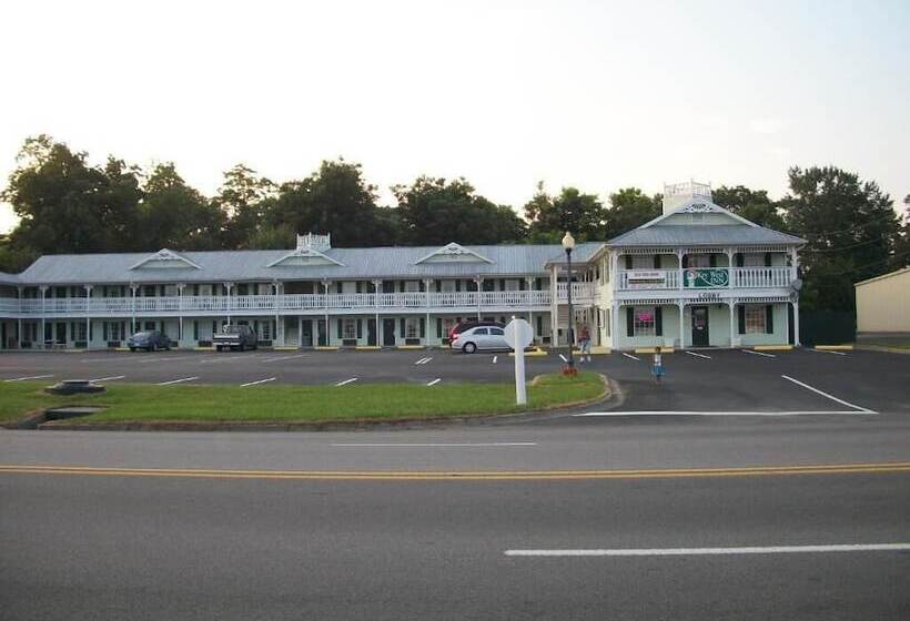 فندق Key West Inn  Boaz