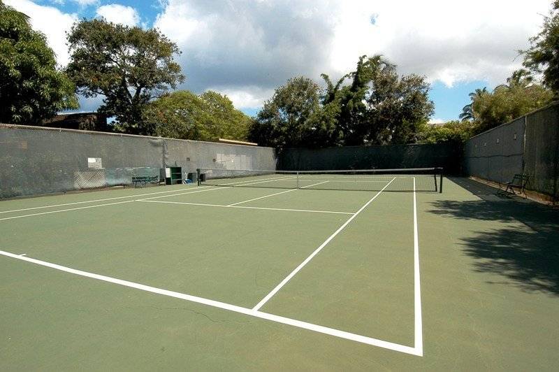 Отель Kihei Akahi Condos