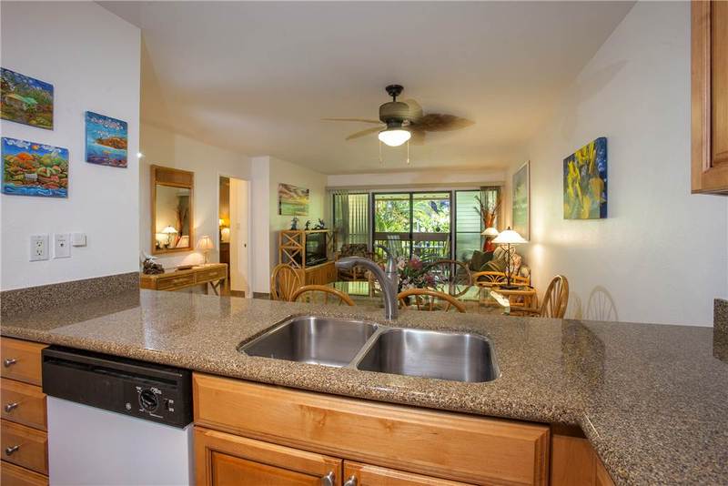 Отель Kihei Akahi Condos