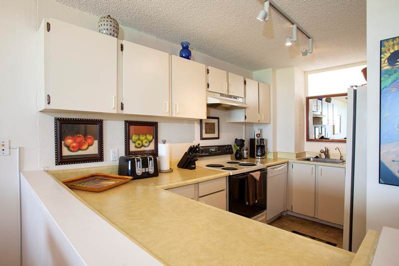 Отель Kihei Akahi Condos