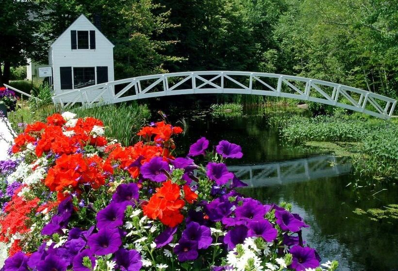 בית מלון כפרי Kimball Terrace Inn