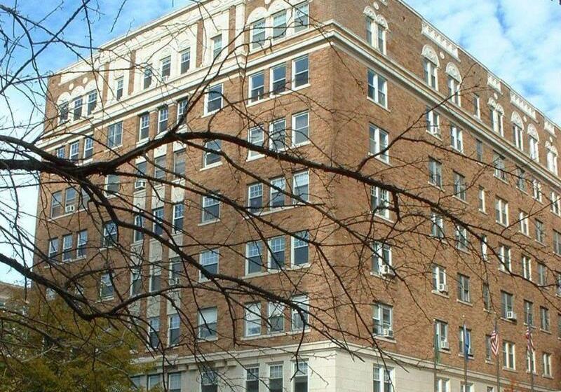 Отель Knickerbocker On The Lake