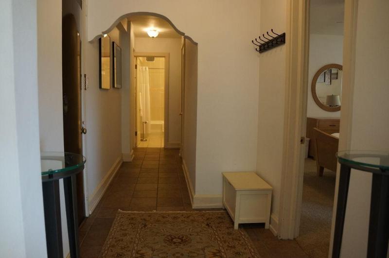 Отель Knickerbocker On The Lake