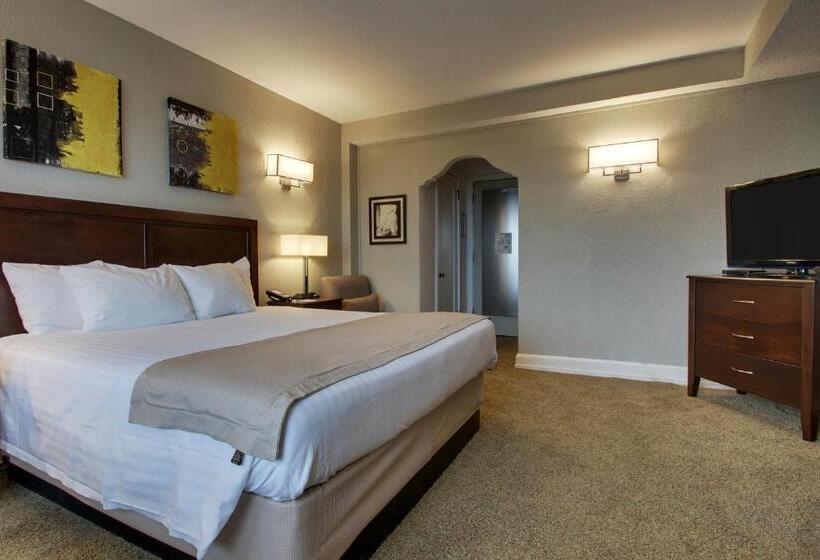 Отель Knickerbocker On The Lake