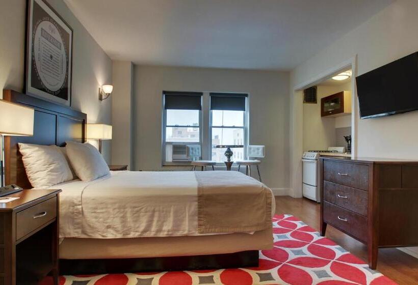 هتل Knickerbocker On The Lake