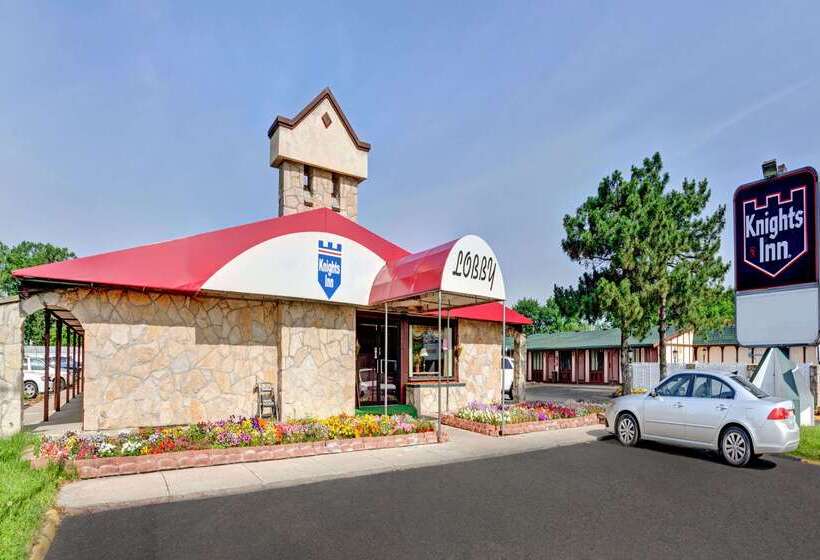 Hotel Knights Inn