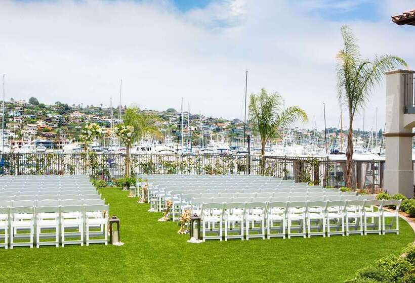 Kona Kai Resort & Spa, A Noble House Resort