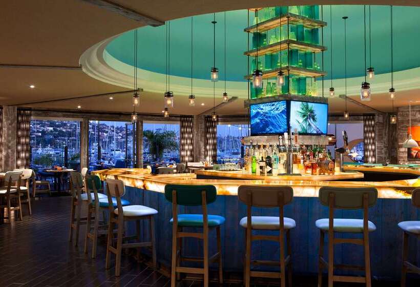 Kona Kai Resort & Spa, A Noble House Resort