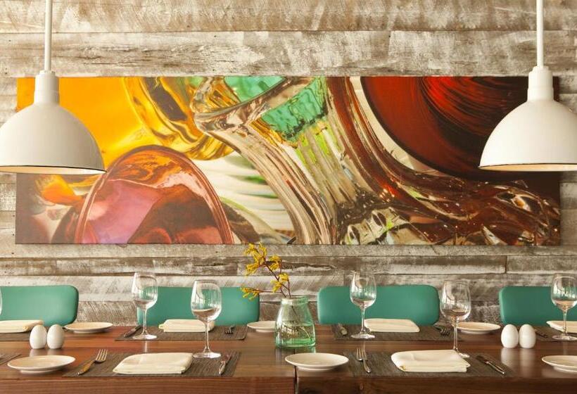 Kona Kai Resort & Spa, A Noble House Resort