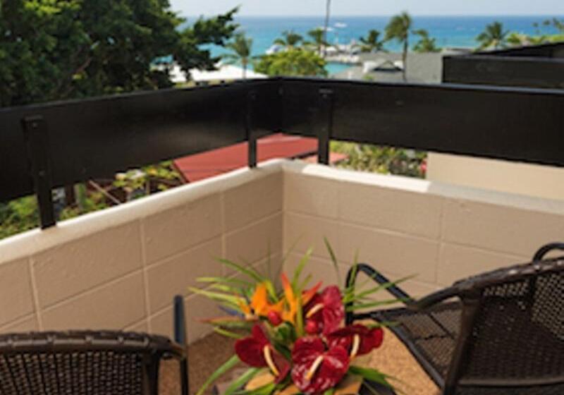 Отель Kona Seaside