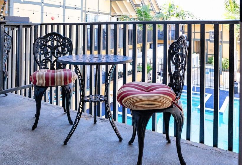 فندق Kronborg Inn