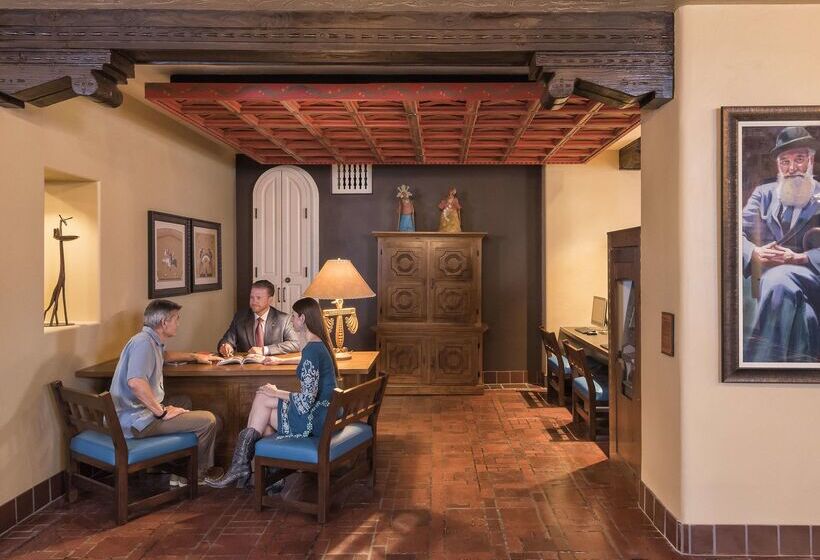 酒店 La Fonda On The Plaza